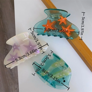 Detailed size comparison of starfish and fish ocean theme hair claws in 9.3cm and 8cm