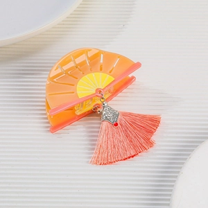 Vintage Chinese Style Fan Shape Acetate Hair Claw Clip Elegant Tassel Coin Pattern Shark Clip For Women Hair Styling Jewelry