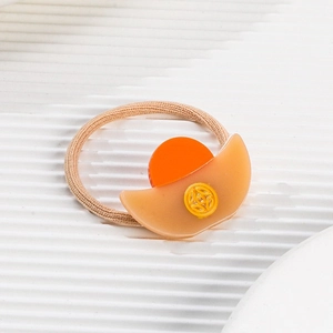 Retro fan-shaped hair claw with traditional Chinese motifs and acetate resin patterns