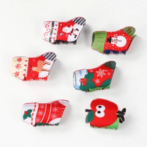Lot de six pinces à cheveux de Noël avec chaussettes festives et renne en rouge et vert