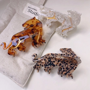 French Style Acetate Leopard Panther Shape Hair Claw Clip For Women Fashion Animal Print Hair Accessories Retro Large Shark Clip