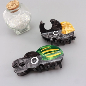 Acetate Beetle Shape Hair Claw Clip Color Block Marble Texture Insect Hair Catch Shark Clip Fashion Hair Accessories For Women
