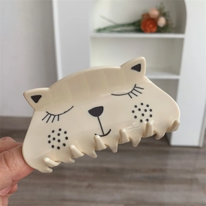 Cute squinting cat acetate hair claw clip in creamy white finish for women and girls