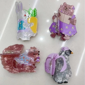 Cute Cartoon Animal Hair Claw Clip Acrylic Squirrel Rabbit Penguin Bear Hairpin Fun Fashion Hair Accessories For Women Girls