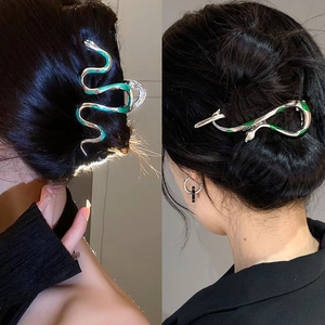 Vintage Snake Shaped Alloy Hair Claw Clips For Women Gold Silver Plated Green Enamel Animal Style Fashion Hair Accessories