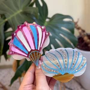 Women's Shell Shaped Acetate Hair Claw Clip With Rhinestones Ocean Style Seashell Hair Catch For Vacation Daily Styling