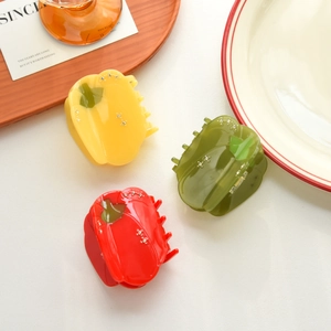 Détails de pinces à cheveux piment rouge, jaune et vert avec des strass scintillants