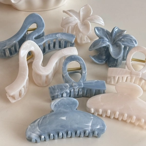 Acetate Marble Ink Texture Hair Claw Clip For Women Elegant Nonslip Large Shark Clip For Thick Hair Styling Accessories