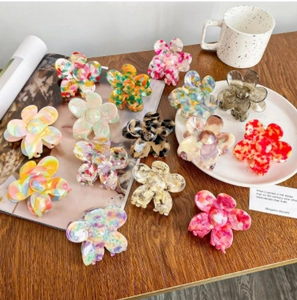 Élégantes Pinces à Cheveux en Acétate Fleur pour Femmes Filles Grandes Pinces à Cheveux Marbrées Florales Accessoires de Coiffage Antidérapants