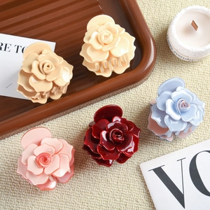 Pince à Cheveux Élégante en Acétate Forme de Rose 3D Fait à la Main Accessoires de Coiffure Floraux pour Femmes