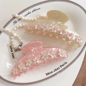Pinces à cheveux élégantes en acétate avec fleurs de cerisier et strass en crème et rose