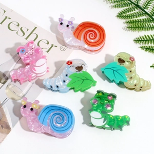 Cute Cartoon Snail Caterpillar Hair Claw Clips Pearlescent Acrylic Shark Clips Animal Hairpin Fashion Hair Accessories For Women