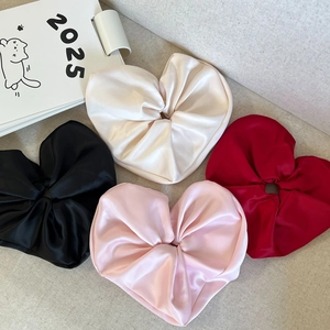 Anspruchsvolle Herzförmige Große Satin Haargummis Elastische Haarbänder Für Damen Plissierte Einfarbige Haarschmuck Alltag