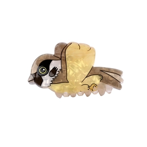 Cute sparrow acrylic hair claw clip with yellow cape and marble texture finish