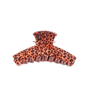 Grande pince à cheveux léopard au design incurvé pour chignon élégant de femme