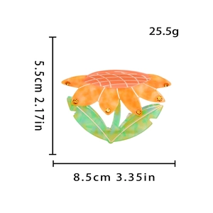 Dettaglio della pinza per capelli girasole con dimensioni 8,5 cm x 5,5 cm e peso di 25,5 grammi