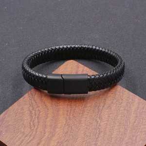 Vintage Men Braided PU Leather Bracelet With Alloy Magnetic Buckle Rugged Simple Woven Handcrafted Jewelry For Men