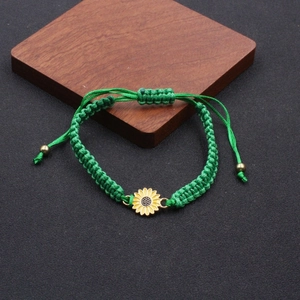 Handmade Woven Sunflower Bracelet Alloy Drip Oil Little Daisy Adjustable Wax Rope Friendship Wristband Fashion Jewelry Gift