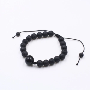 Pulsera hecha a mano ajustable de piedras de lava negras y cuentas de obsidiana