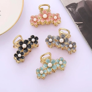 Elegant Enamel Flower Hair Claw Clip With Faux Artificial Pearl Gold Alloy Shark Clip Hair Accessories For Women Daily Commute