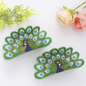 Peacock shape vintage hair claw clips in emerald green with elegant floral design
