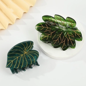 Pince à Cheveux Griffe Feuille de Monstera en Acétate Vintage Grande Vert Nervure Dorée Fait Main Pince Requin pour Femmes