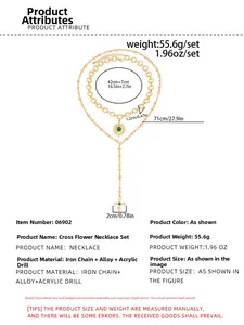 Guide des dimensions du collier croix hip hop avec pendentif fleur et pierres vertes
