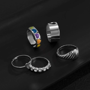 Set di anelli vintage da uomo in lega d'argento con smalto a cuore e strass geometrici