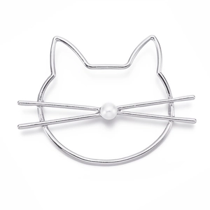 Pinza para el pelo gato plateado minimalista con detalle de perla en diseño de metal pulido