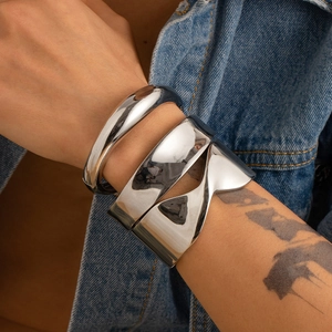 Set di tre bracciali in acciaio inossidabile argento lucido in stile hip-hop minimalista
