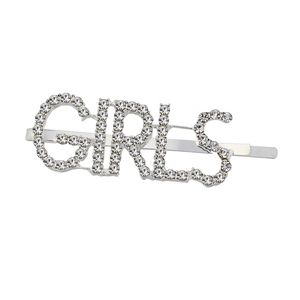 Pasador para el cabello minimalista de plata con diamantes que forman la palabra GIRLS