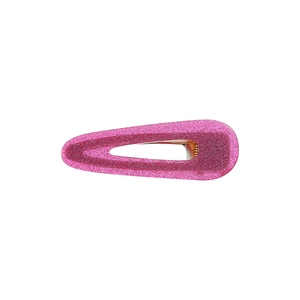 Détail macro d'une pince à cheveux rose fuchsia pailletée avec design goutte évidé