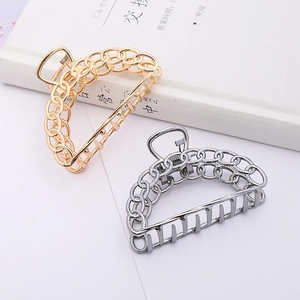 Minimalist large hollow chain metal hair claws in gold and silver finish for women