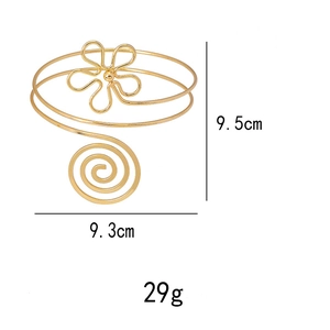 Dimensions détaillées du bracelet de bras spirale doré avec poids et spécifications