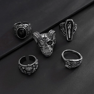 Détails du lot de 5 bagues punk vintage avec tête de mort, squelette et pierre noire