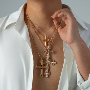 Vintage Kreuz Mehrlagige Halskette Legierung Strass Künstliche Perlenimitat Anhänger Hip Hop Geschichtete Choker Für Herren Schmuck