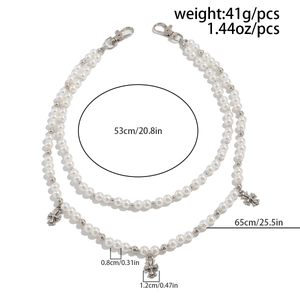 Détails de la chaîne de perles double couche avec croix et mesures de dimensions