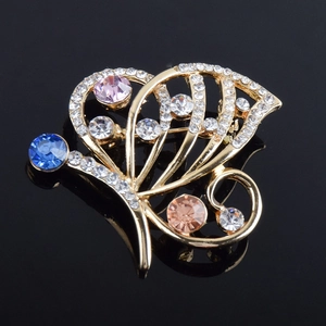Luxury Colorful Butterfly Brooch For Women Gold Plated Alloy Multicolor Rhinestone Inlaid Suit Lapel Pin Wedding Jewelry