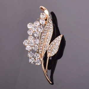 Elegant Alloy Flower Leaf Brooch For Women Gold Plated Sparkling Rhinestone Pave Pin Clothing Accessories Jewelry Gift
