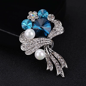 Luxury Crystal Flower Brooch Alloy Rhinestone Pin With Faux Artificial Pearl Ribbon Bow Elegant Banquet Jewelry For Women