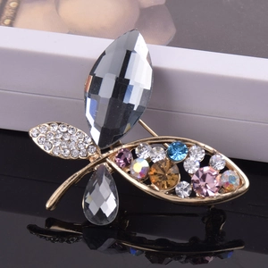 Elegant butterfly crystal brooch with colorful rhinestones on a gold alloy base