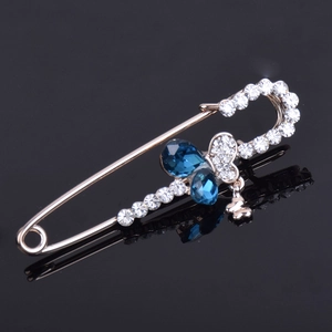 Butterfly Shape Safety Pin Brooch Alloy Blue Artificial Crystal Rhinestone Breastpin Scarf Clip Fashion Jewelry For Women