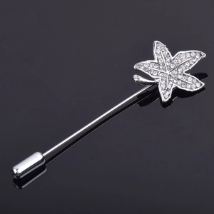 Korean Style Maple Leaf Brooch Alloy Inlaid Rhinestone Crystal Lapel Pin Elegant Wedding Jewelry Dress Accessory For Women