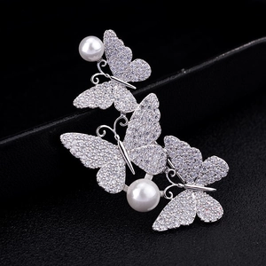 Luxury butterfly brooch with zircon pavé and pearls in silver-tone finish for women