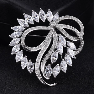 Élégante Broche Nœud Marquise Zircone Broche Ruban Argenté Bijoux Incrustés Pour Femme Mariage Banquet Fête Accessoire