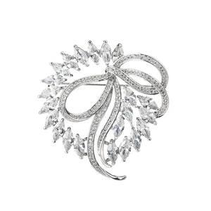 Elegant shell flower brooch with AAA zircon bow and marquise cut crystal in silver