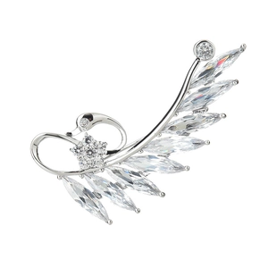 Elegant silver swan brooch featuring marquise-cut AAA cubic zirconia with wing details