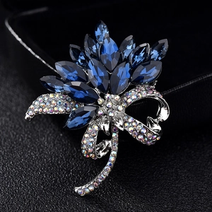Élégante Broche Florale en Alliage pour Femmes Luxueux Strass Marquise Fleur Corsage Pin Avec Détail de Noeud Bijoux de Mode
