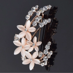 Élégante Broche Fleur en Alliage Pierre Œil de Chat Rose Avec Strass Épinglette de Mariage Plaquée Or Rose Bijou Femme