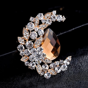 Vintage Gold Alloy Crescent Moon Brooch For Women Luxury Amber Waterdrop Crystal Rhinestone Floral Wedding Party Jewelry